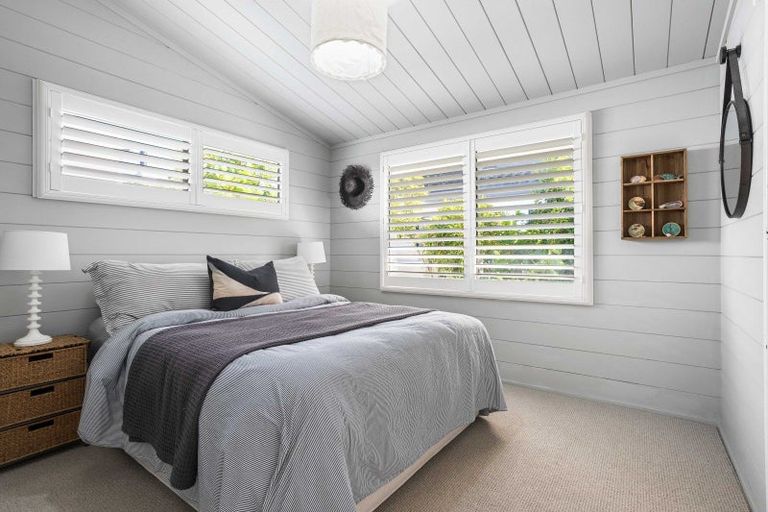 Photo of property in 12a Mcliver Place, Pauanui, Hikuai, 3579