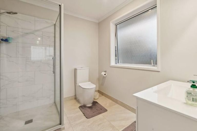 Photo of property in 110 Lisle Farm Drive, Pukekohe, 2120