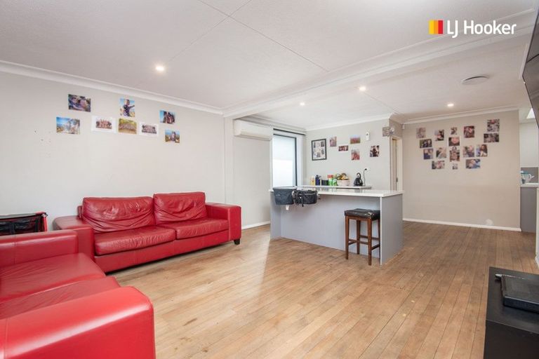 Photo of property in 35 Cockerell Street, Brockville, Dunedin, 9011