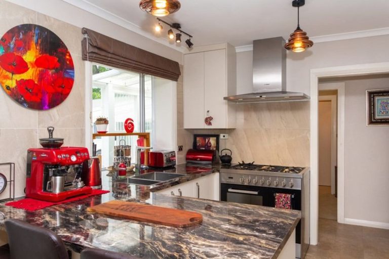 Photo of property in 142 Plateau Road, Te Marua, Upper Hutt, 5018