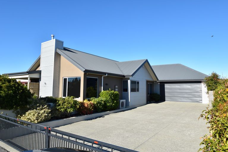 Photo of property in 26 Irishman Drive, Twizel, 7901