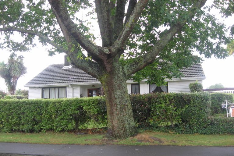 Photo of property in 6 Belfield Street, Dallington, Christchurch, 8061