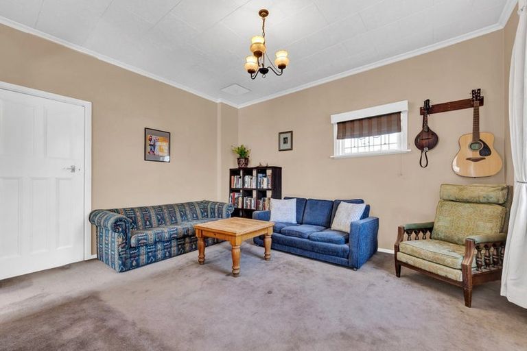 Photo of property in 52 Hay Street, Bromley, Christchurch, 8062