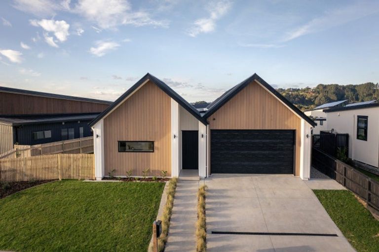 Photo of property in 101 Rangitahi Road, Raglan, 3225