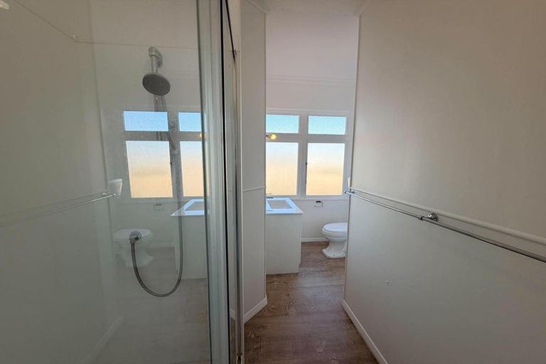 Photo of property in 69 Duncan Terrace, Kilbirnie, Wellington, 6022