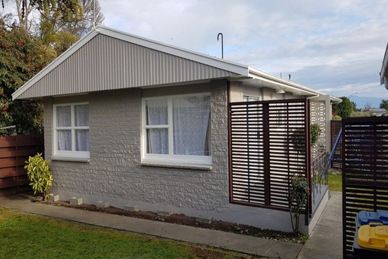 Photo of property in 2/11 Leicester Street, Stoke, Nelson, 7011