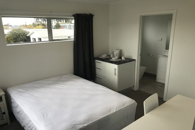 Photo of property in 4/59 May Street, Hamilton East, Hamilton, 3216