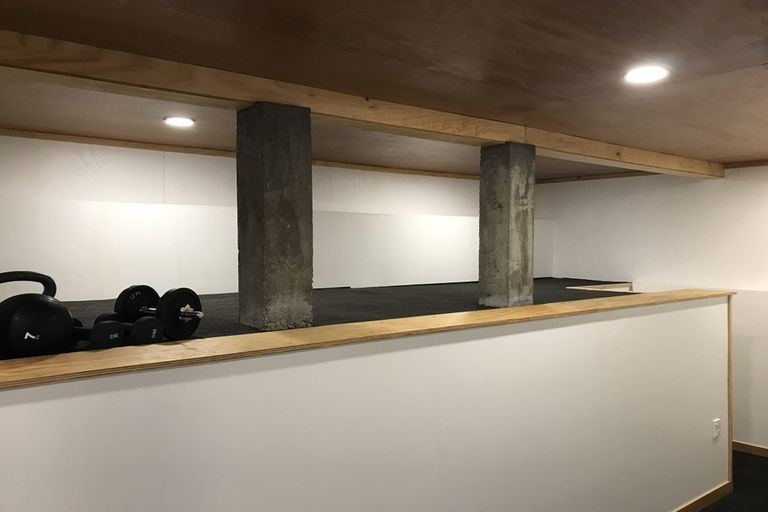 Photo of property in 13 Glenpark Avenue, Frankleigh Park, New Plymouth, 4310