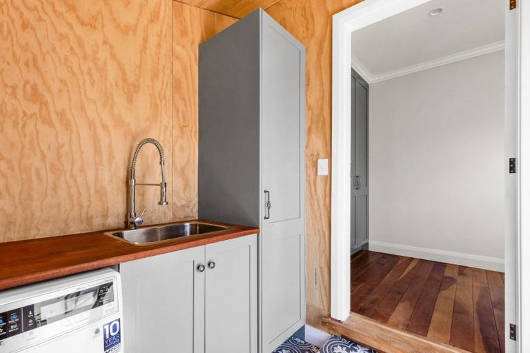 Photo of property in 50 Harpham Street, Taradale, Napier, 4112