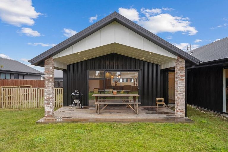 Photo of property in 16 Delapre Drive, Rolleston, 7615