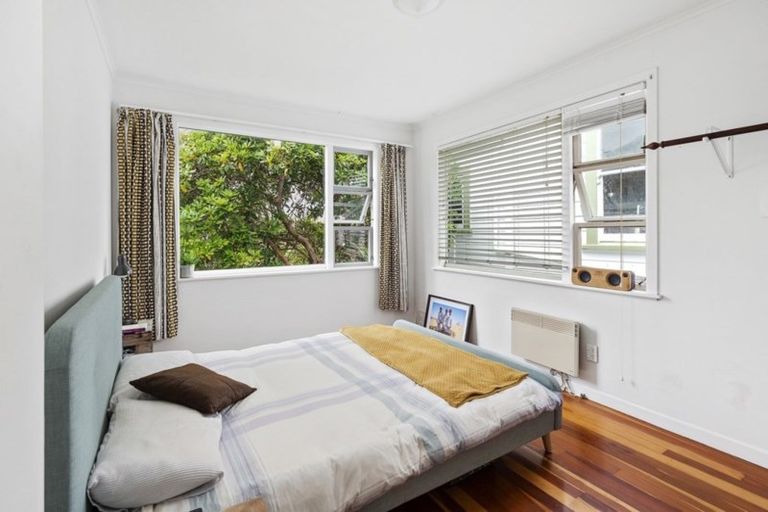 Photo of property in 89b Te Wharepouri Street, Berhampore, Wellington, 6023