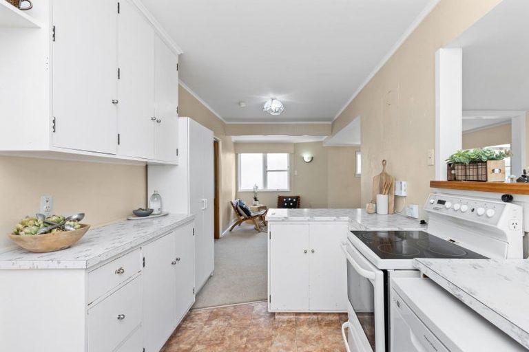 Photo of property in 33 Clark Avenue, Pirimai, Napier, 4112