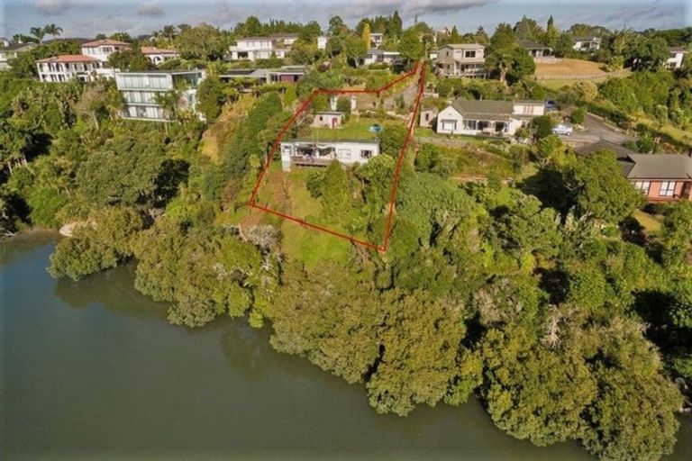 Photo of property in 86 Riverview Road, Kerikeri, 0230
