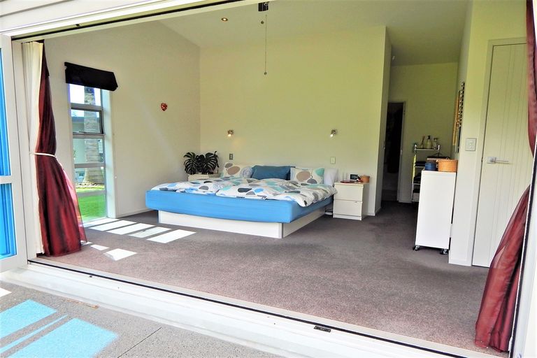 Photo of property in 1 Kotare Heights, Kerikeri, 0230