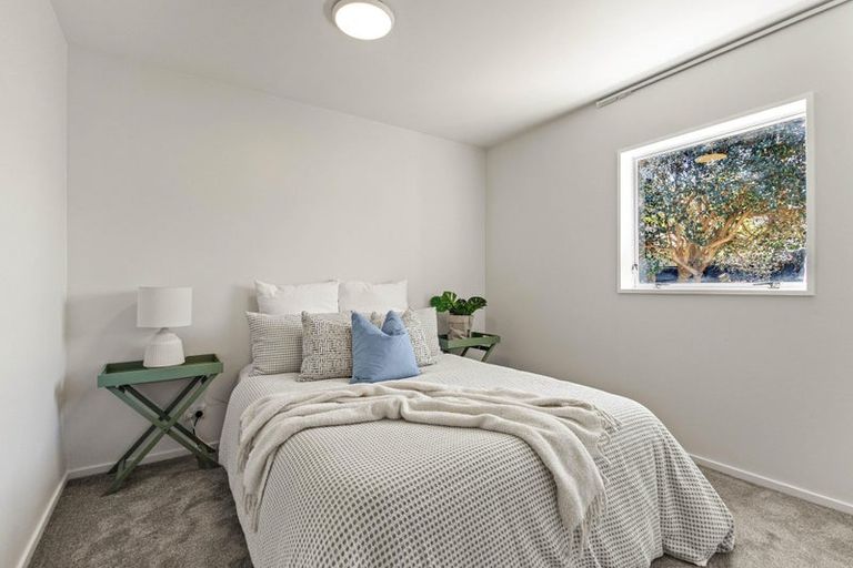 Photo of property in 30a Hooker Avenue, Bryndwr, Christchurch, 8053