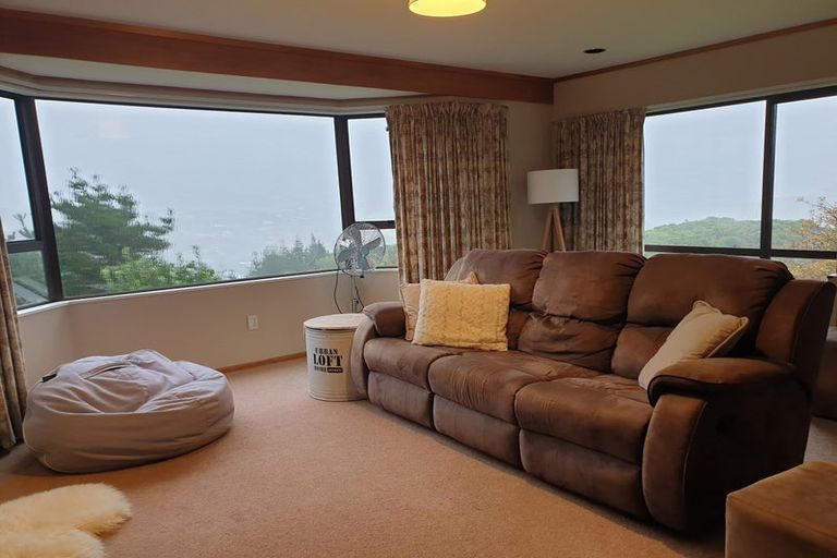 Photo of property in 109 Mark Avenue, Grenada Village, Wellington, 6037