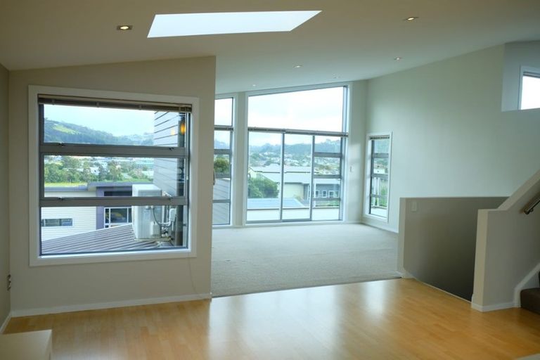 Photo of property in 1/42b James Cook Drive, Whitby, Porirua, 5024