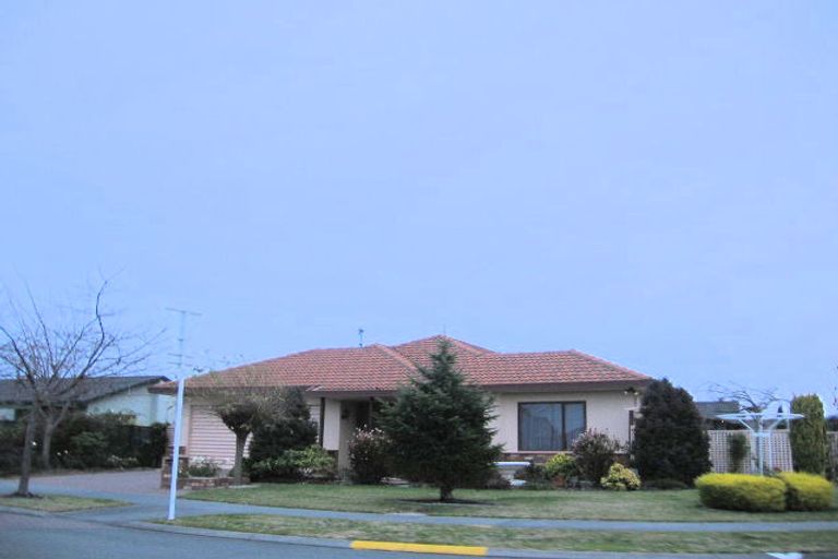 Photo of property in 28 Balmoral Street, Taradale, Napier, 4112