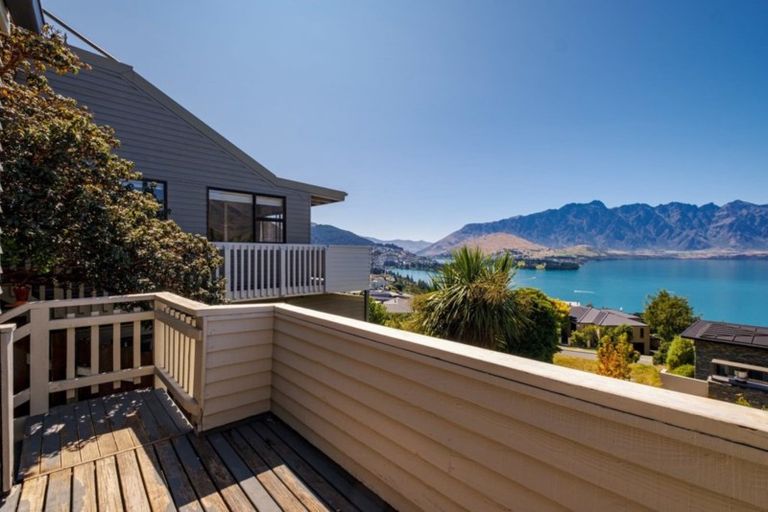 Photo of property in 22a Richards Park Lane, Fernhill, Queenstown, 9300