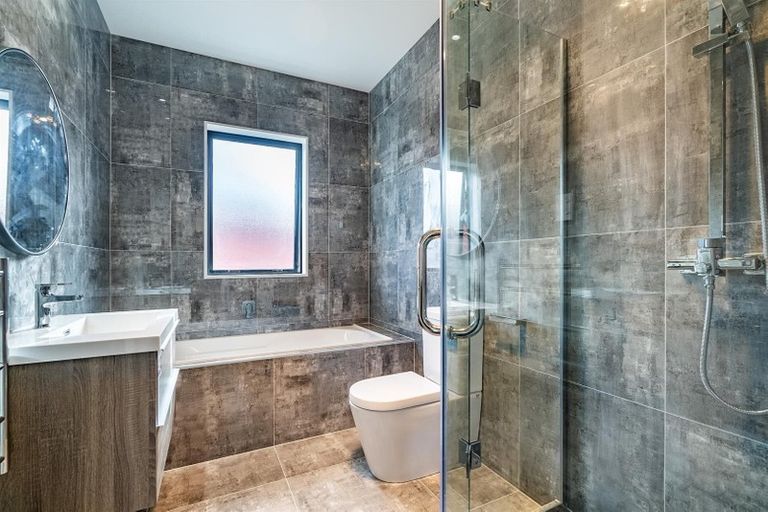 Photo of property in 55 Discovery Drive, Gulf Harbour, Whangaparaoa, 0930