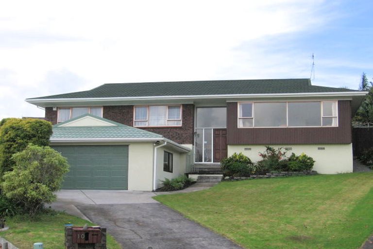 Photo of property in 10 Markham Place, Bucklands Beach, Auckland, 2012