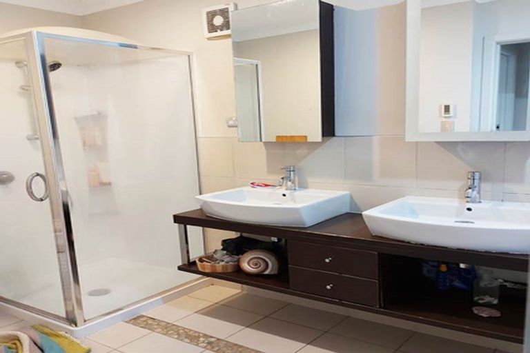 Photo of property in 115 Monarch Avenue, Hillcrest, Auckland, 0627