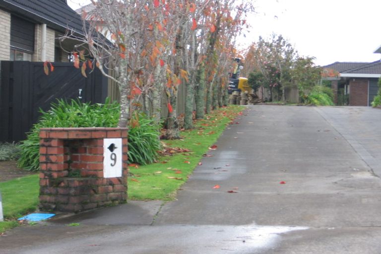 Photo of property in 9 Oleander Point, Farm Cove, Auckland, 2012
