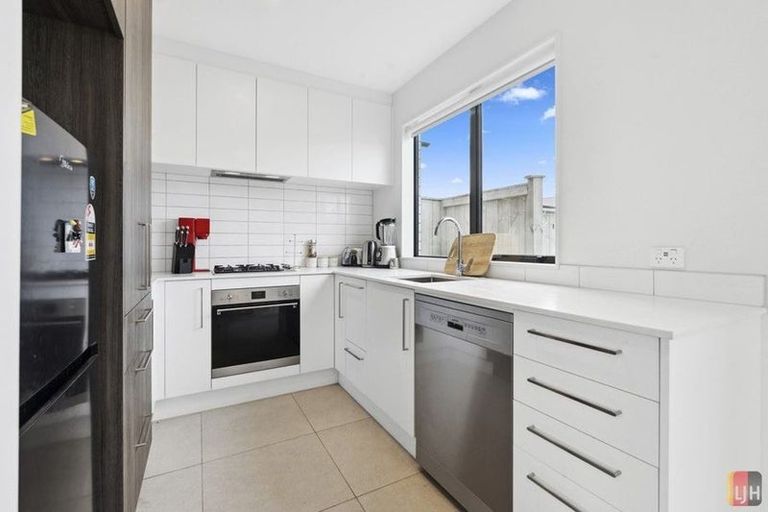 Photo of property in 9 Adlam Lane, Takanini, 2112