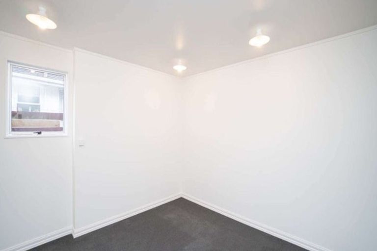 Photo of property in 6 Capri Place, Awapuni, Palmerston North, 4412