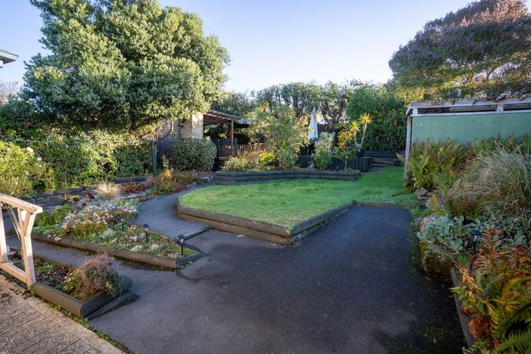 Photo of property in 32 Edna Street, Ocean View, Dunedin, 9035