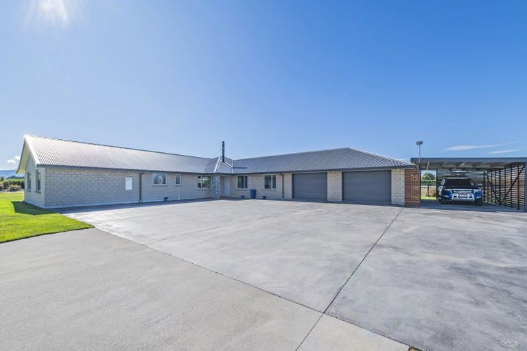 Photo of property in 115 Hodgsons Road, Loburn, Rangiora, 7472