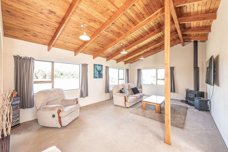 Photo of property in 32 Exeter Crescent, Springvale, Whanganui, 4501