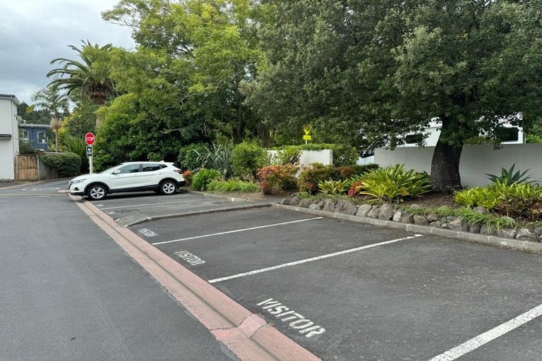 Photo of property in The Grange, 20/92 Bush Road, Albany, Auckland, 0632