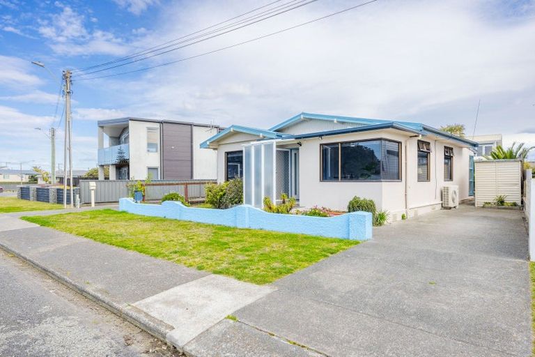 Photo of property in 11 Ferguson Avenue, Westshore, Napier, 4110