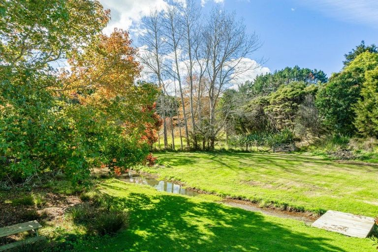 Photo of property in 106 Ritchie Road, Parua Bay, Whangarei, 0174