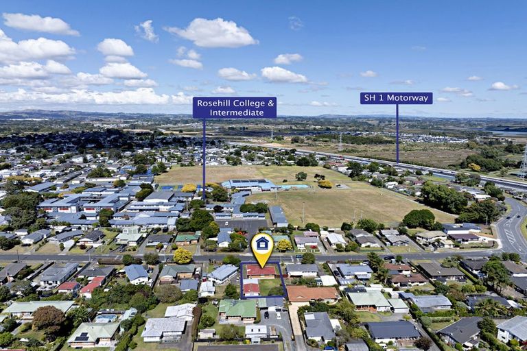 Photo of property in 79 Rosehill Drive, Rosehill, Papakura, 2113
