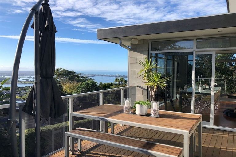 Photo of property in 156 Major Hornbrook Road, Mount Pleasant, Christchurch, 8081