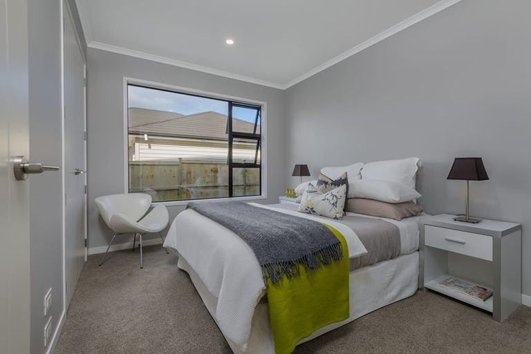 Photo of property in 22 Korako Drive, Kumeu, 0810