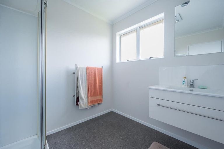 Photo of property in 2 Porritt Place, Stoke, Nelson, 7011