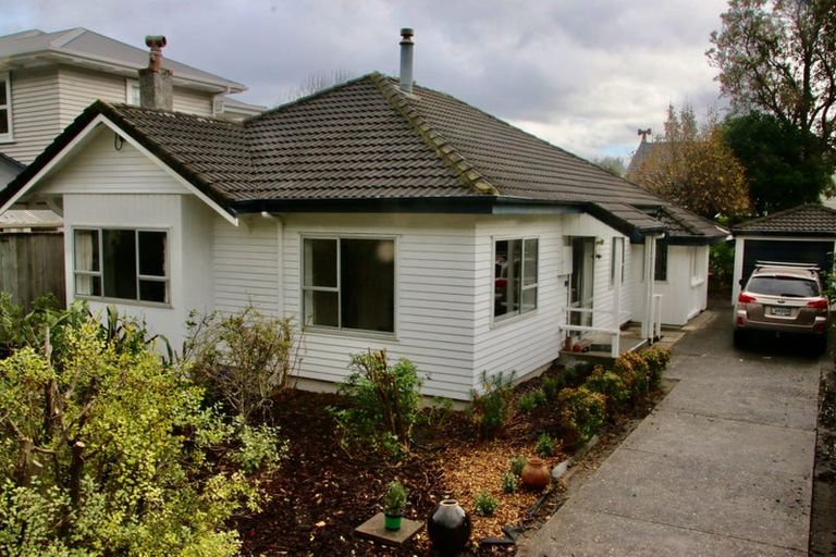 Photo of property in 116 Muritai Road, Eastbourne, Lower Hutt, 5013