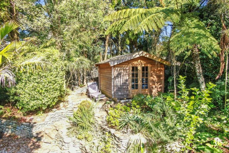 Photo of property in 279 Patons Rock Road, Patons Rock, Takaka, 7182