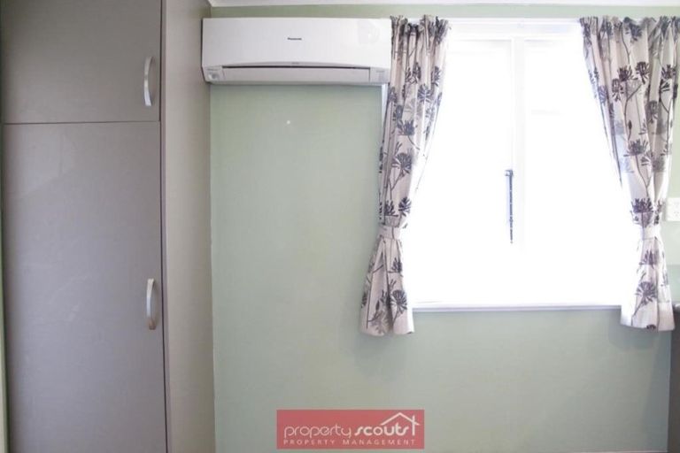 Photo of property in 1 Burgess Street, Green Island, Dunedin, 9018