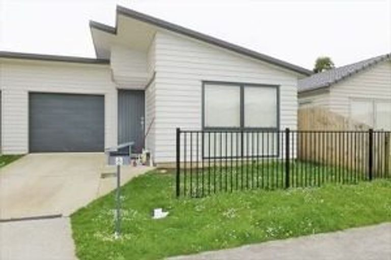 Photo of property in 8 Totara Meadows Court, Wiri, Auckland, 2104