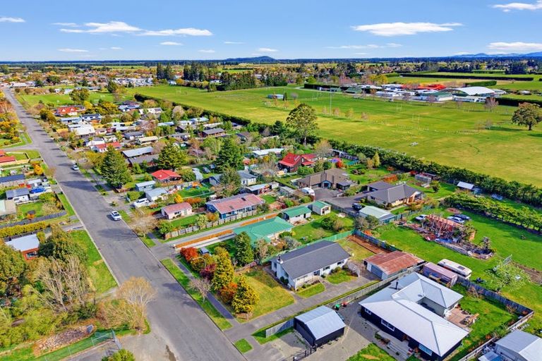 Photo of property in 61 Burnett Street, Oxford, 7430