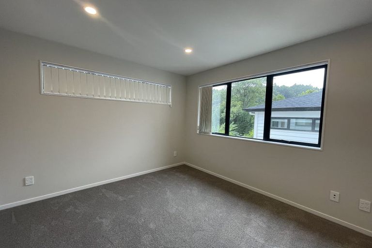 Photo of property in 30b Lowtherhurst Road, Massey, Auckland, 0614