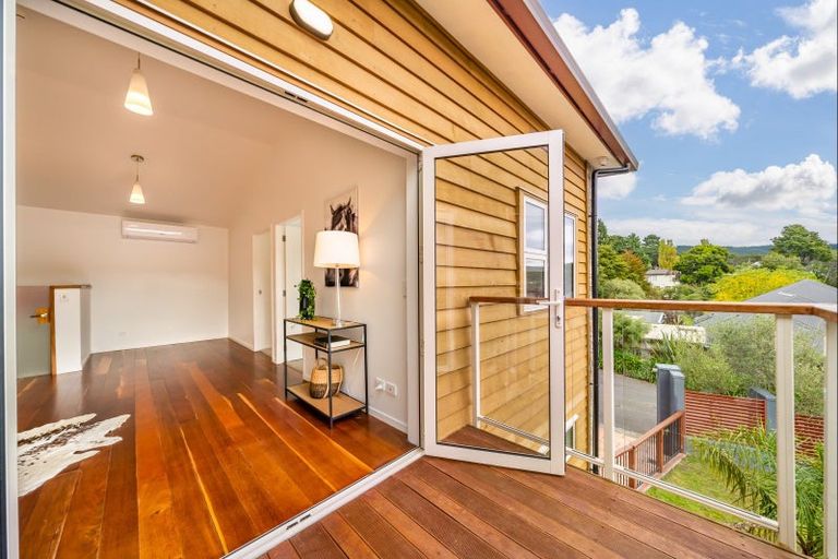 Photo of property in 74f Heretaunga Square, Silverstream, Upper Hutt, 5019