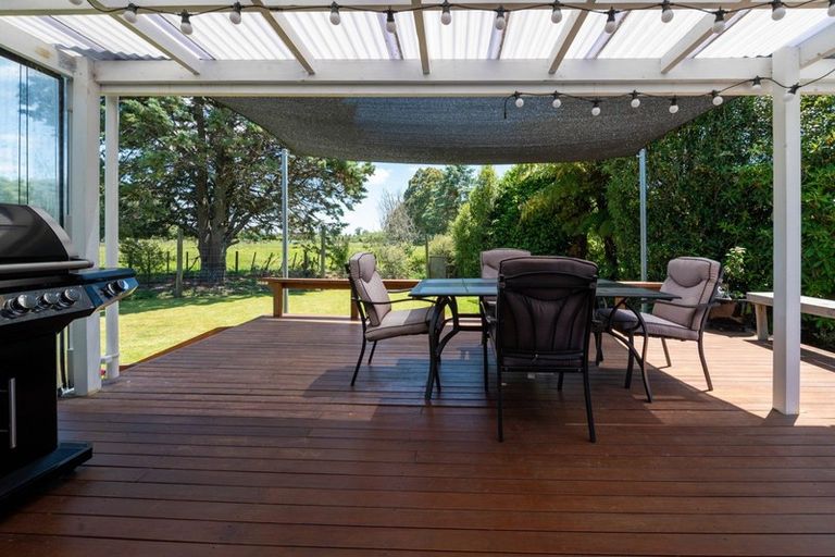 Photo of property in 42 Barnard Road, Fairy Springs, Rotorua, 3015