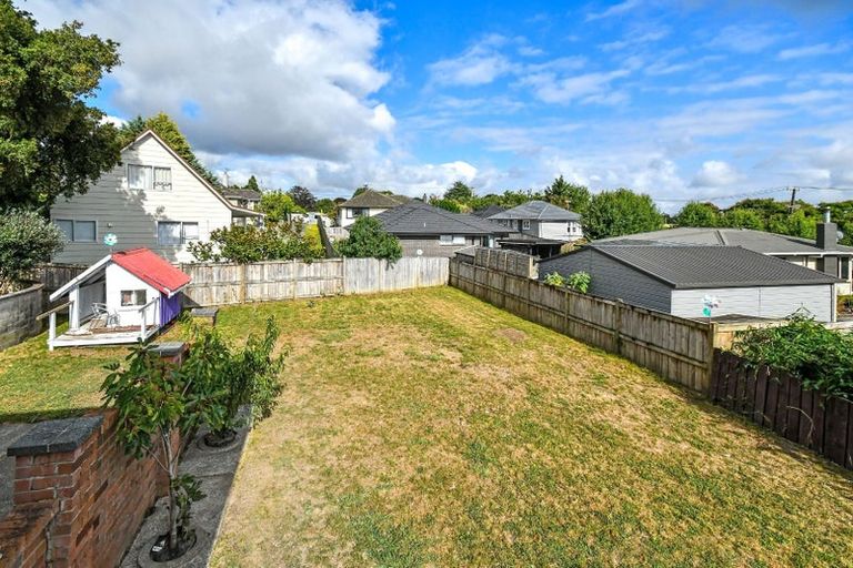 Photo of property in 1 Rembrandt Place, Opaheke, Papakura, 2113