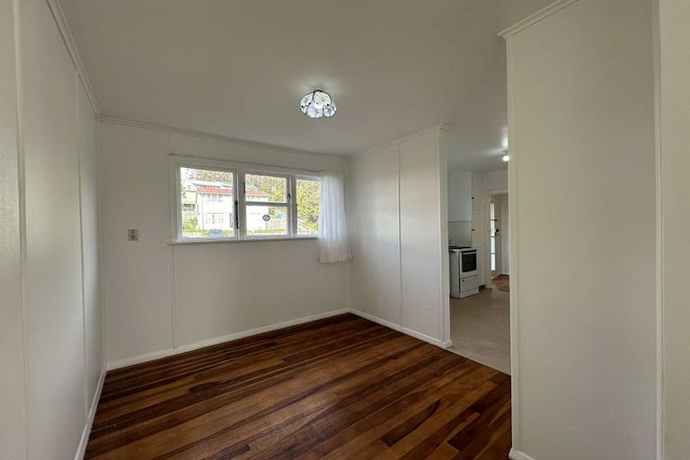 Photo of property in 47-49 Waihora Crescent, Waitangirua, Porirua, 5024