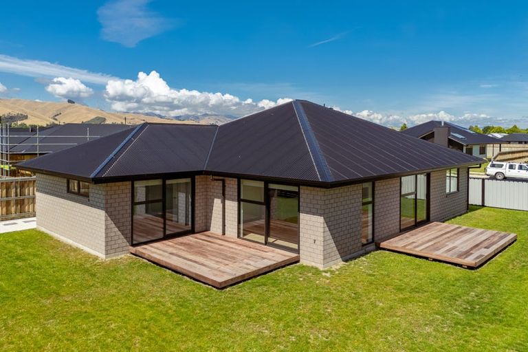 Photo of property in 38 Taurangawaka Road, One Tree Point, 0118